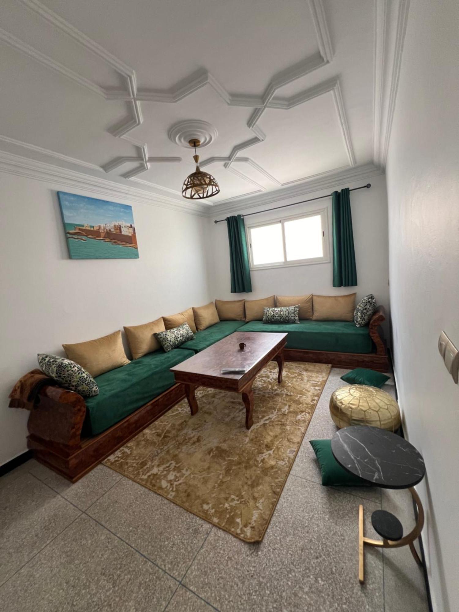 Youss Family Appartement 에사우이라 외부 사진