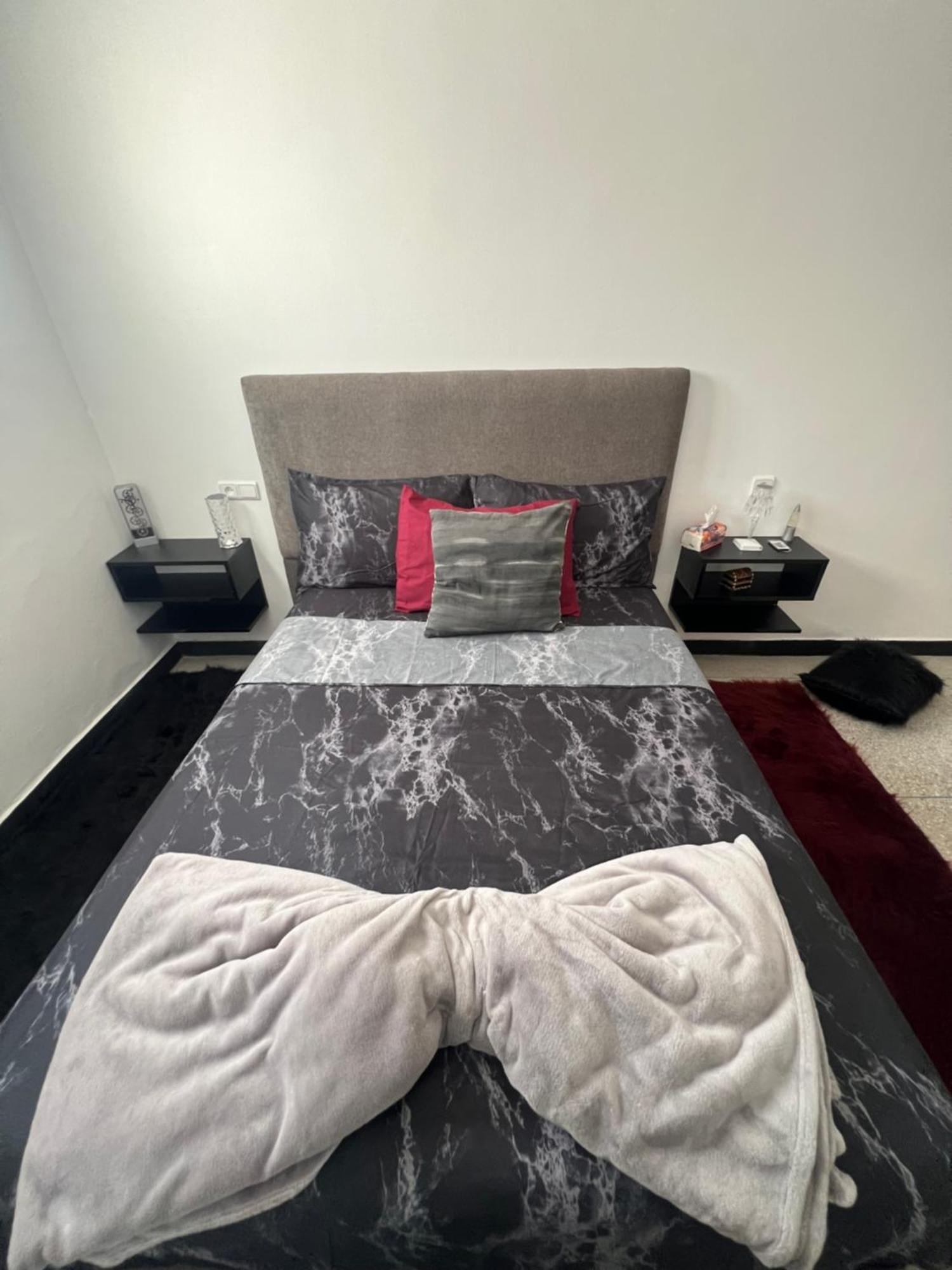 Youss Family Appartement 에사우이라 외부 사진